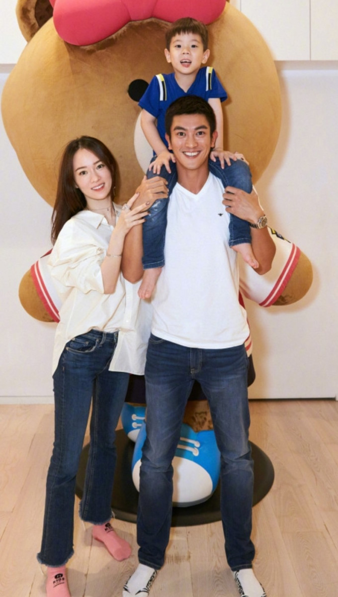 3b0d0000c7065837db1a