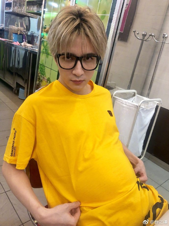 49dd64e2gy1fxdg8ua7uzj20qo0zkgrh