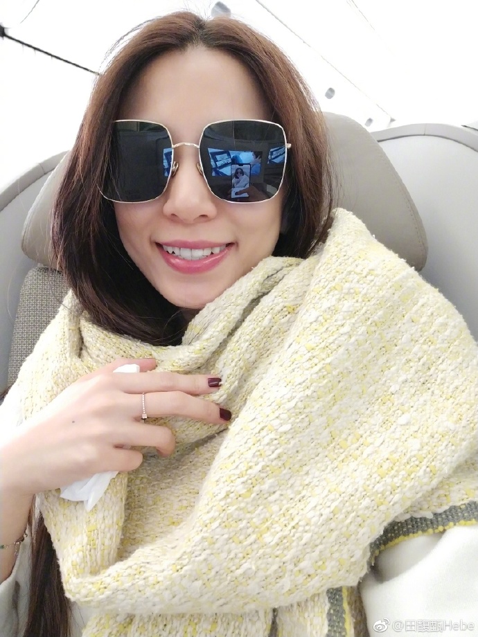 685eb04egy1fx0t0xztm5j21901o0npd