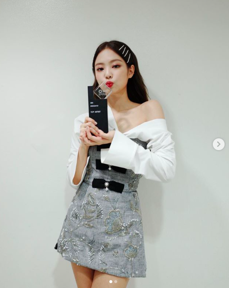 Screen Shot 2018-12-14 at 9.30.02 AM