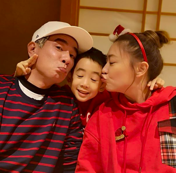 Screen Shot 2018-12-25 at 12.17.55 PM