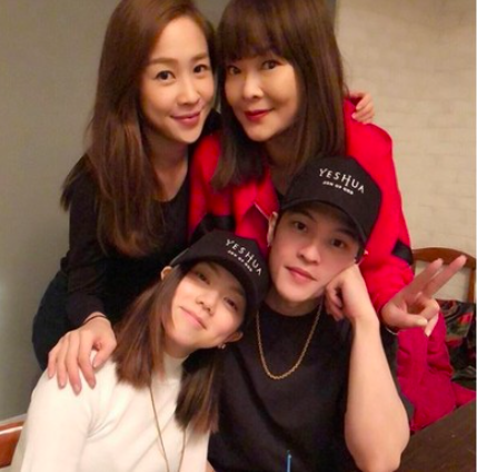 Screen Shot 2018-12-26 at 9.00.58 AM