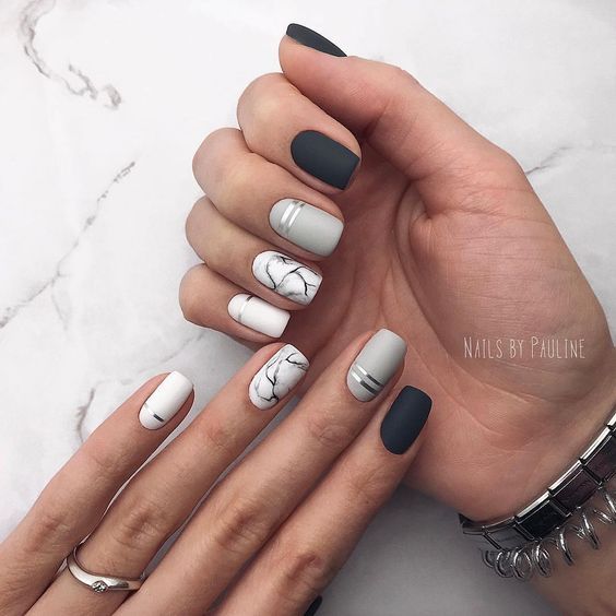 d4d9e83577bd45987d83405774f8912f