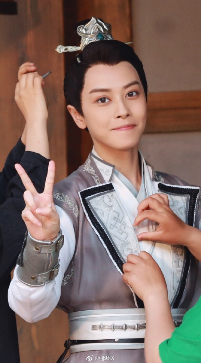 005PvHKjly1fz1hisl6m0j30mx15e480