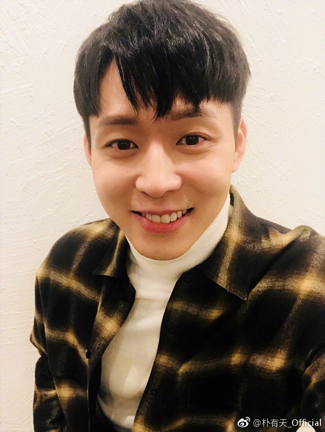 005X2xlvgy1fytqkgsrm6j30hs0nnn0t