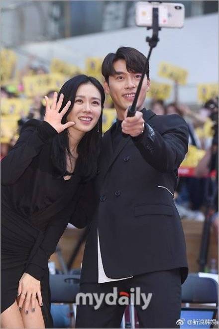 006rayEsgy1fze2s1qi9tj30ci0isgmn