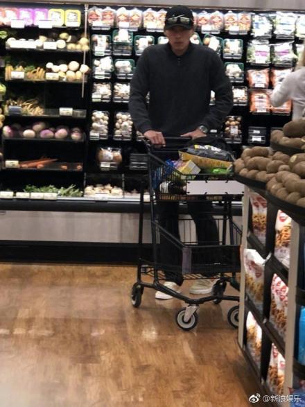 61e7f4aaly1fze21bmpi4j20hi0ncjth