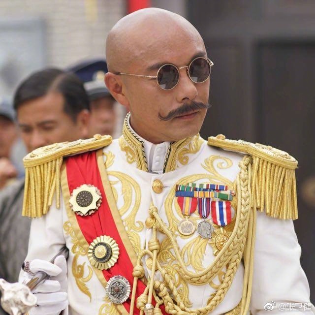 71d2867dgy1fyz8ri1ph2j20hs0hs76x