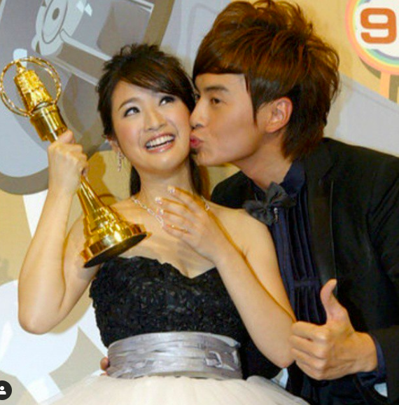 Screen Shot 2019-02-04 at 12.06.13 AM