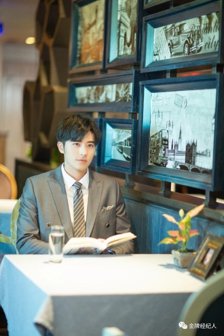 e227ccc1ly1g0iwau4tkbj20zk1hck5m