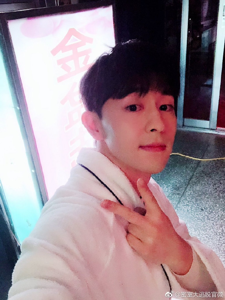 007CuWfPgy1g0om5pogzkj30u013yqv5