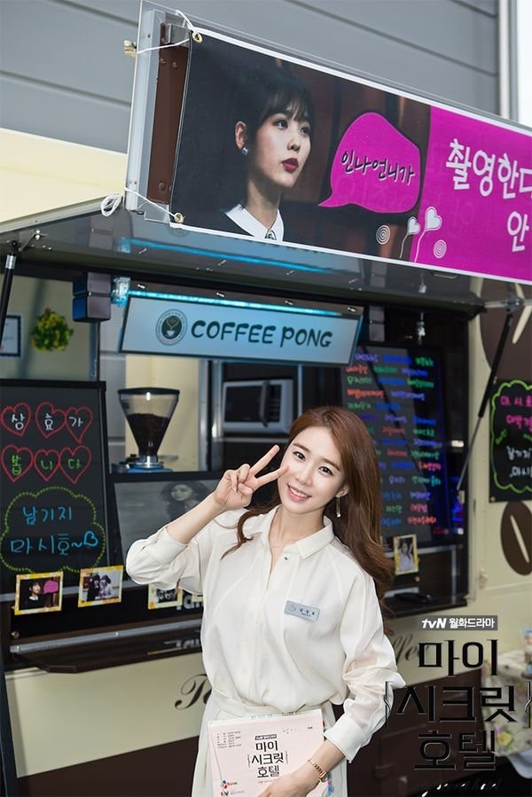 mdov2xSzgxfmBkGl0RIzvR9qcOqnREv8-SBJ9_kgSfc