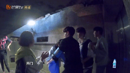 005vbNiDly1g29bn4clqpg30nk0d97wl