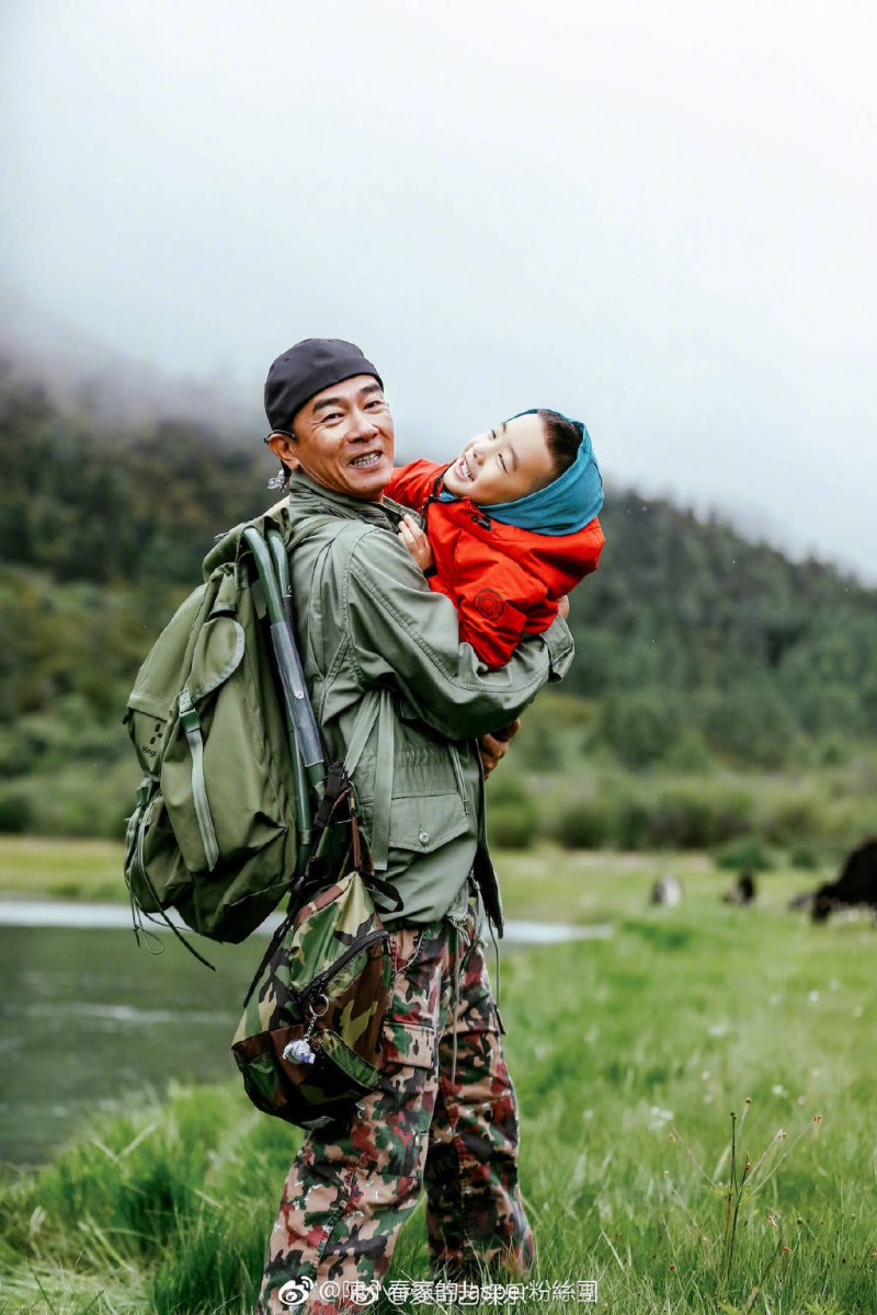 006VBoWngy1fu9bfzmn5sj30xc1e0n3t