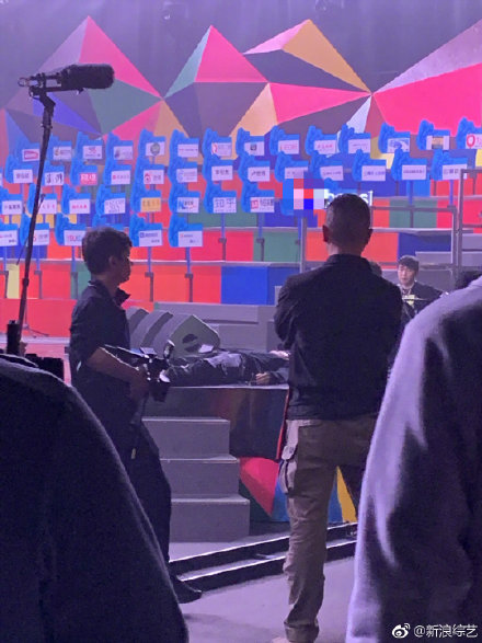 6ff51fefly1g21baquy8mj20u0140qdz