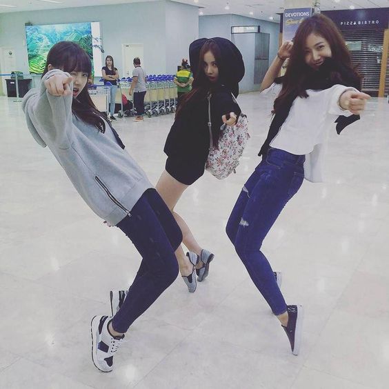 b5600365c3522e1fa33d0ab950b3b0ad