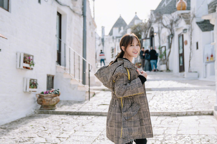 66134906ly1g106r2xtbgj22bc1jlx6q