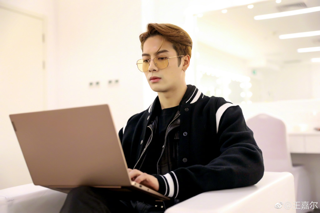 006qwgkSly1fwsdc3o001j33vc2kwkjm