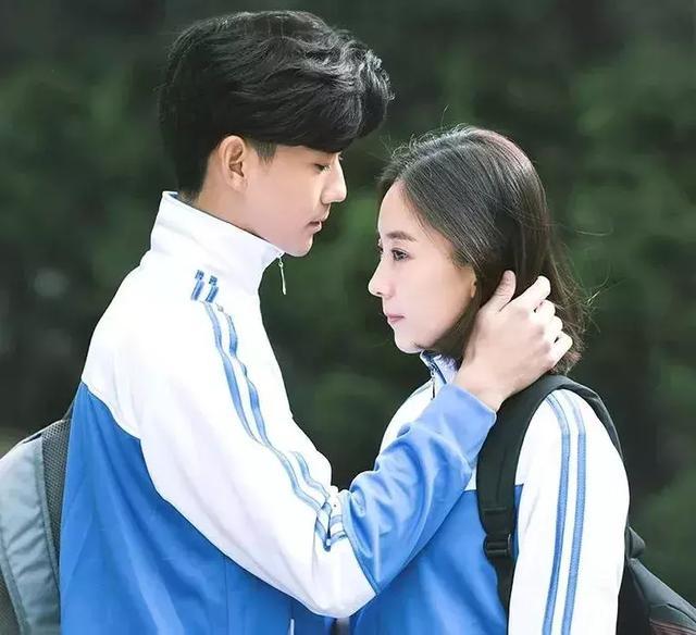 6549e92dly4g43voa0jyfj20hs0g83zg