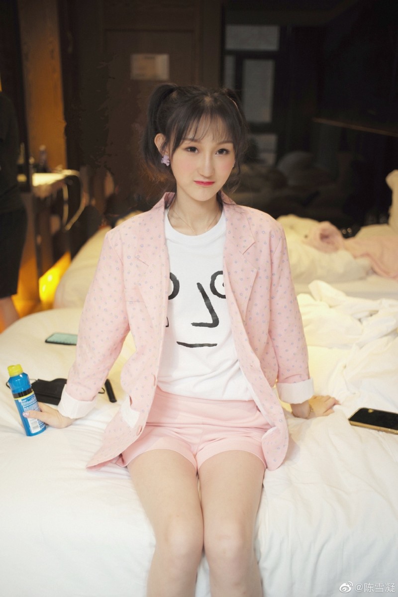 005Ep76nly1g429r21i4rj31jk2bcnpd