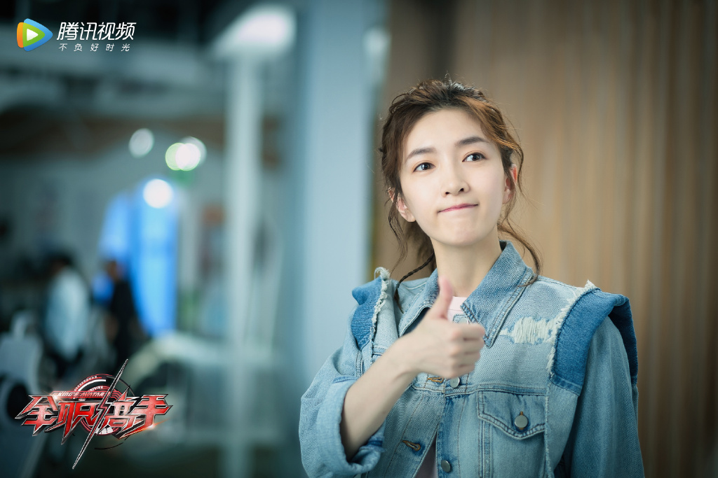 006ncTF2ly1g58idzvyrlj32bc1jk4qr