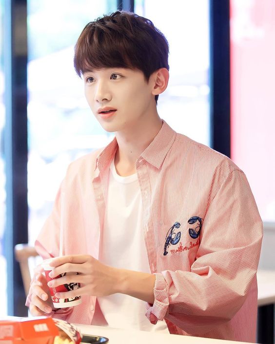 12b9ef11deac21158ba1c81b50f2c3b4