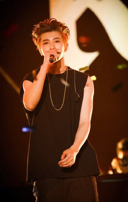 6332d38fgy1g4mx7cx2r5j20nf10rgqw