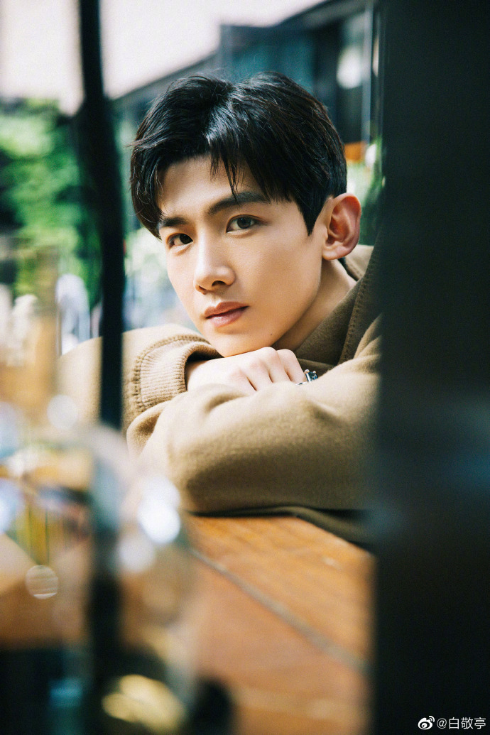 7dea235bgy1g3ru13ibi7j2223334qv6