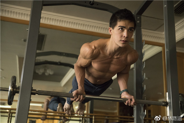 bfa2ce43gy1g1n110hegkj20ku0dw76s