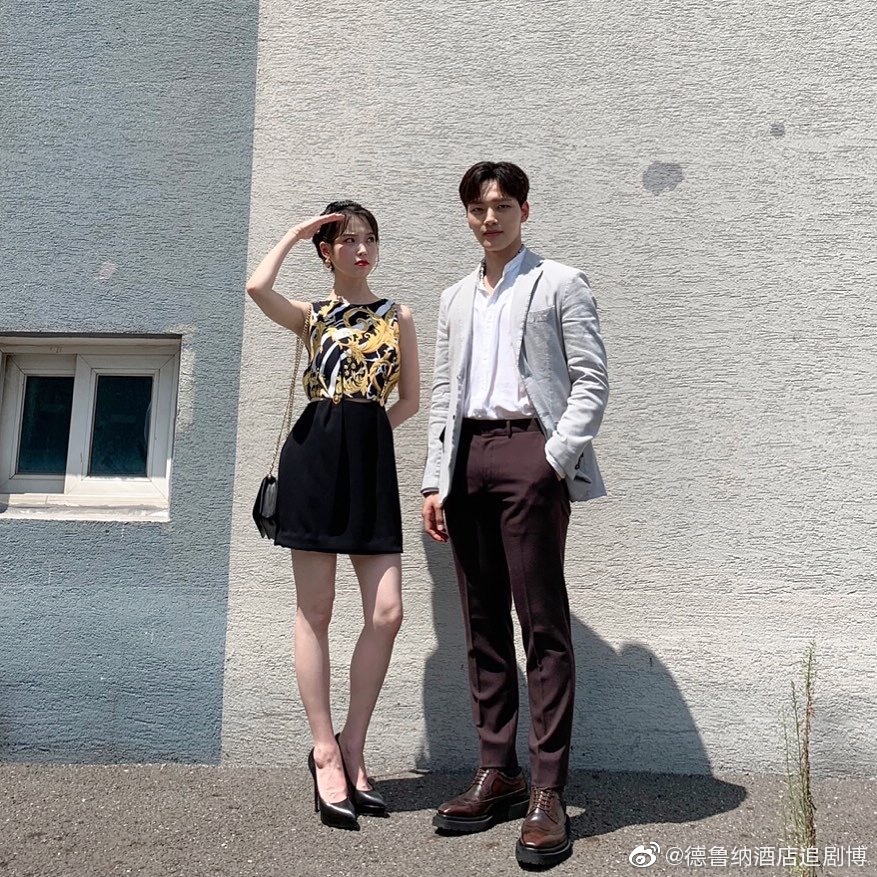 006EeAbfly1g6g9i26880j30od0odn6w