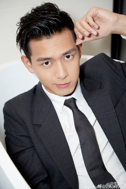 00735JvHgy1g6bz2gm4xsj32vg4b6u11