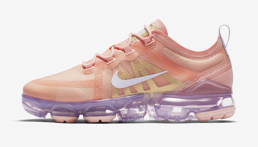 Nike-WMNS-Air-VaporMax-2019-Bleached-Coral-1