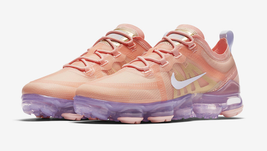 Nike-WMNS-Air-VaporMax-2019-Bleached-Coral