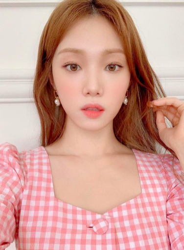 Instagram @ heybiblee