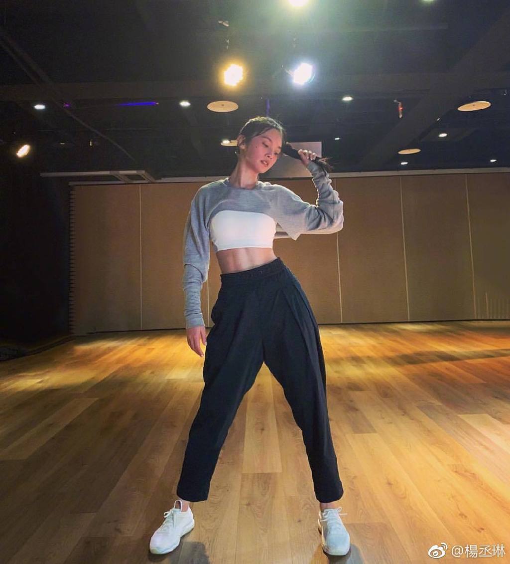 d150b723gy1g1ncxwtpw2j20u00x540q