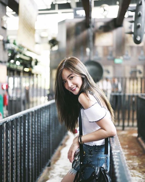 d2f29855fab2eac319006bf4aeae58f7