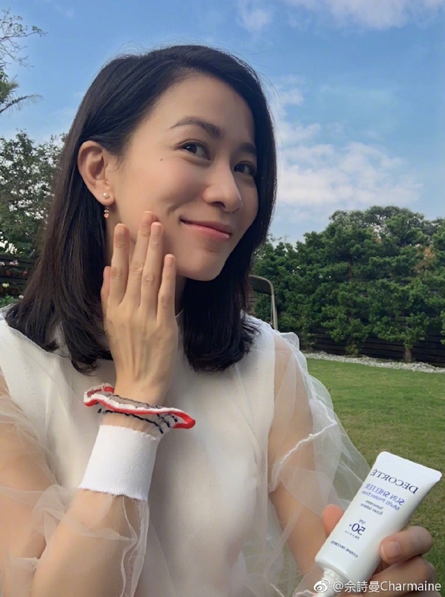 佘诗曼保养有术 对于护肤很是讲究