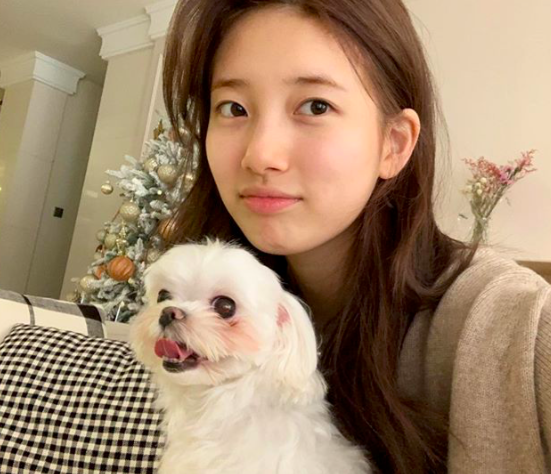 国民初恋Suzy秀智肌肤状态超好