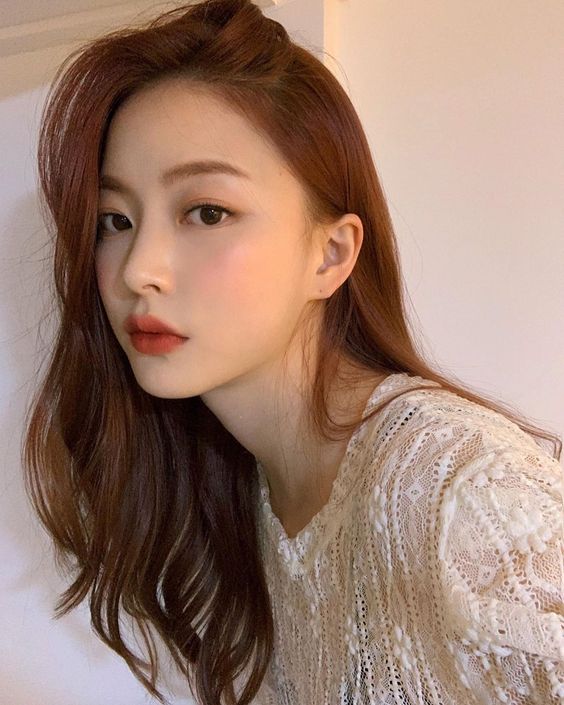 定妆散粉或定妆喷雾很重要