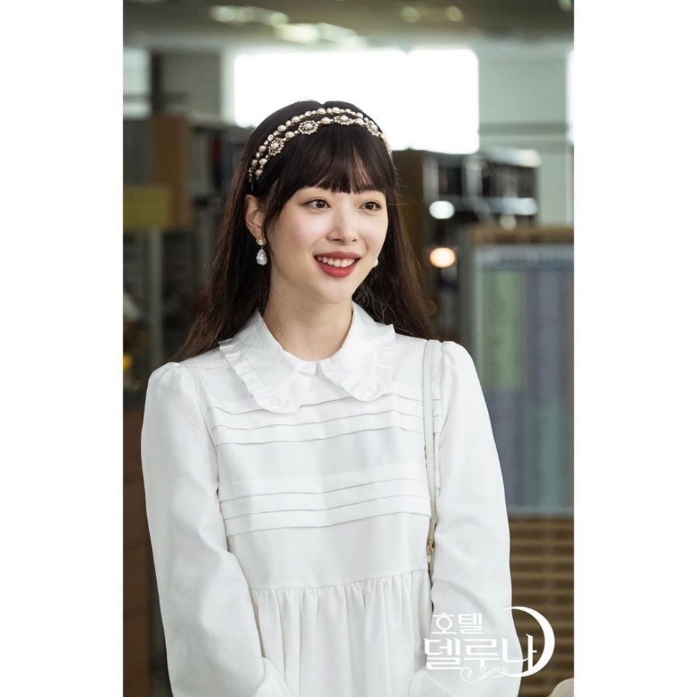 生前亲笔手写信中 雪莉说想成为带给大家温暖的人