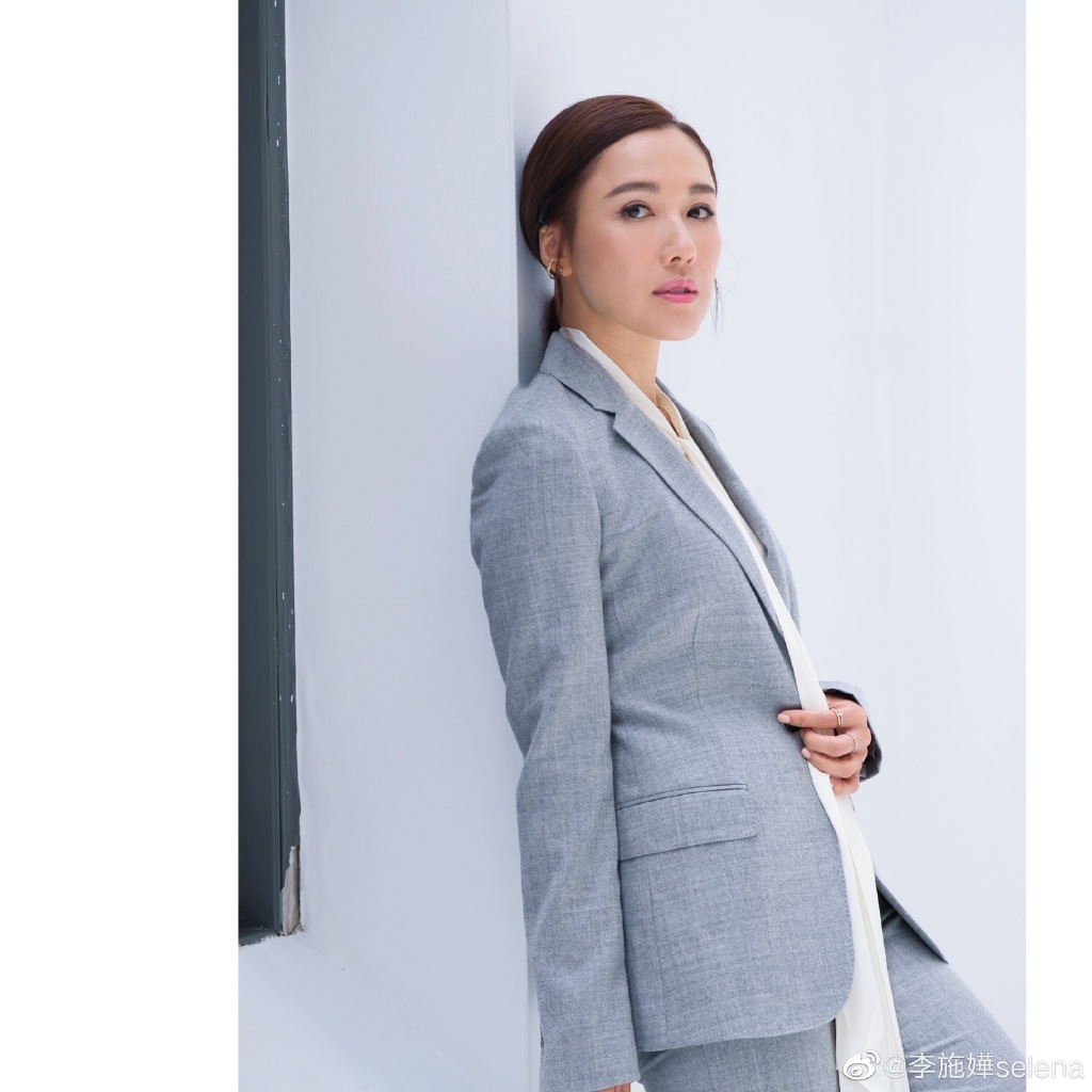 673a2953ly1g6vfo8v82dj22io2iotwa