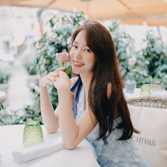 香水味不能自己喜欢就好,让对方感到舒服也很重要