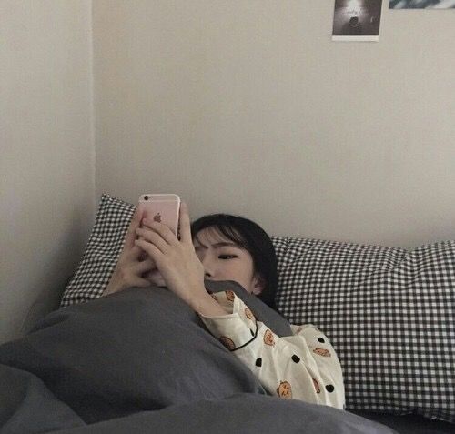 手机和3C产品的蓝光导致身体和大脑无法好好休息