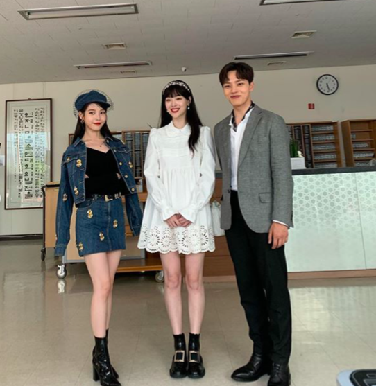 客串《德鲁纳酒店》力挺好友IU 竟成雪莉的遗作