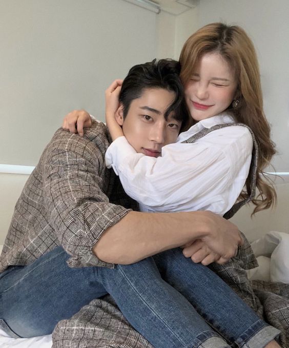 d33c9841abd0c2bc35c4ffbd1c8d2845