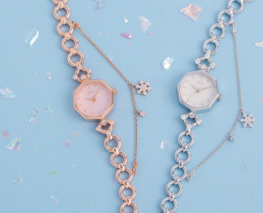 CLUE x FROZEN 2 不仅有项链耳环等首饰，还推出了腕表系列