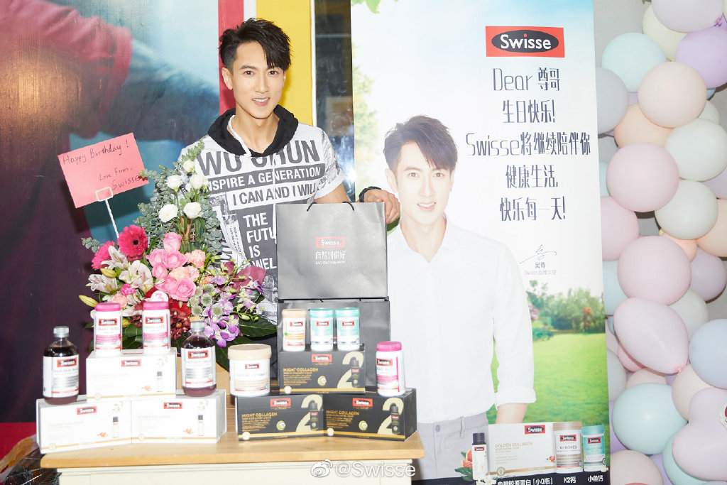 006tfLlXgy1g7t4sb0hn8j31900u0kjl