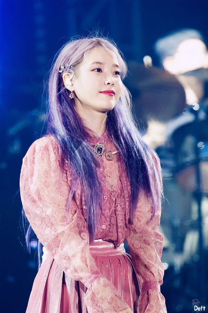 IU李知恩巡演曝光新发色造型