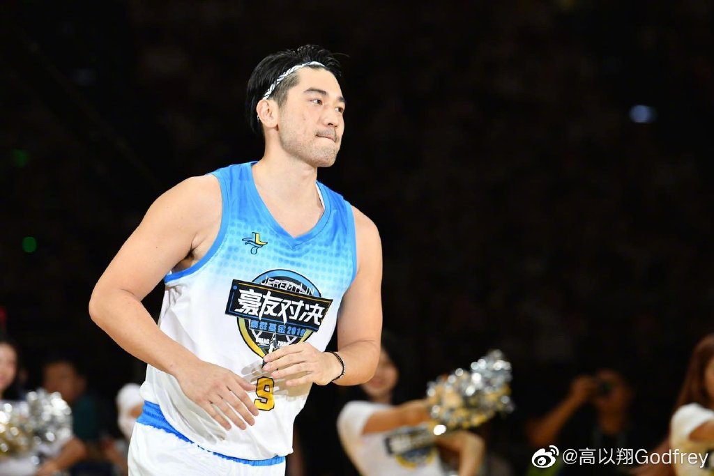 6879eabdgy1g5vi1psp1vj21400qogow