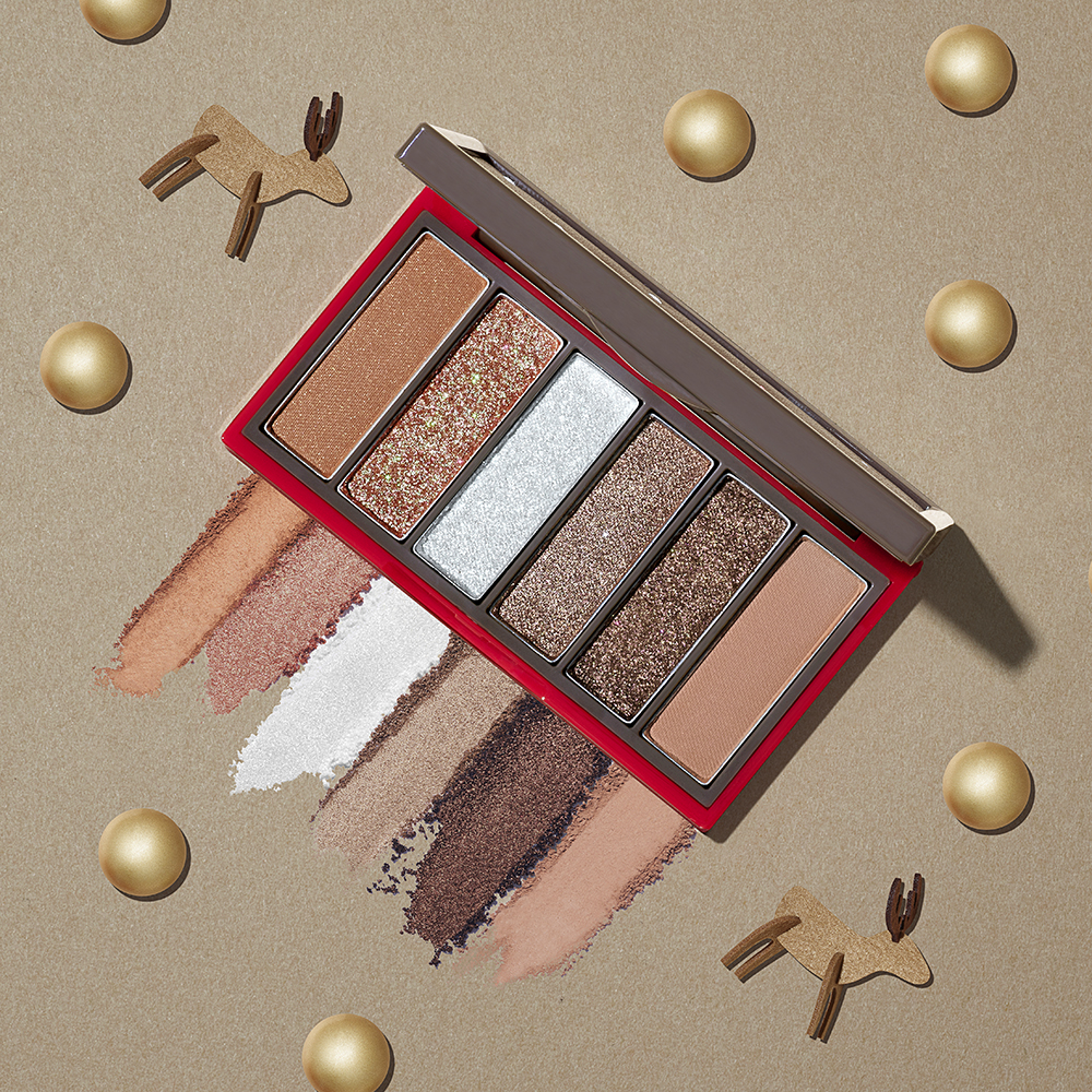 Etude House Play Color Eyes Mini_Roudolph, Pulling The Sleigh